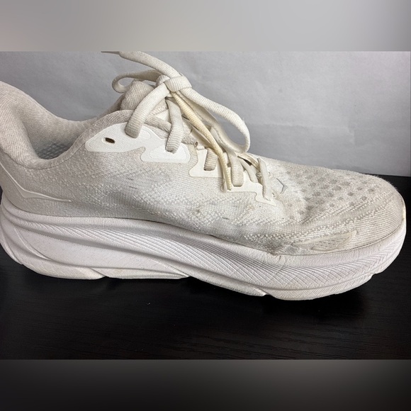 Hoka One One Clifton 9 White Women’s Running Shoes Lace-up Size 6B - Picture 6 of 13